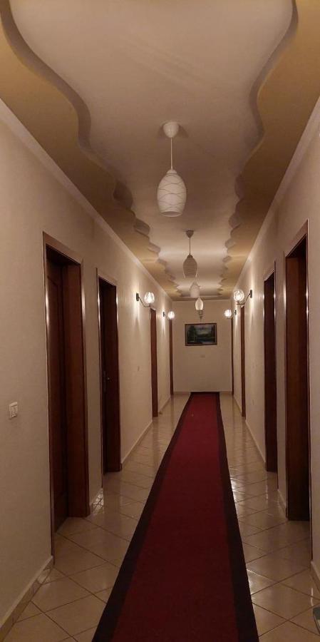 Hotel Vila Toska Piskupat Dış mekan fotoğraf