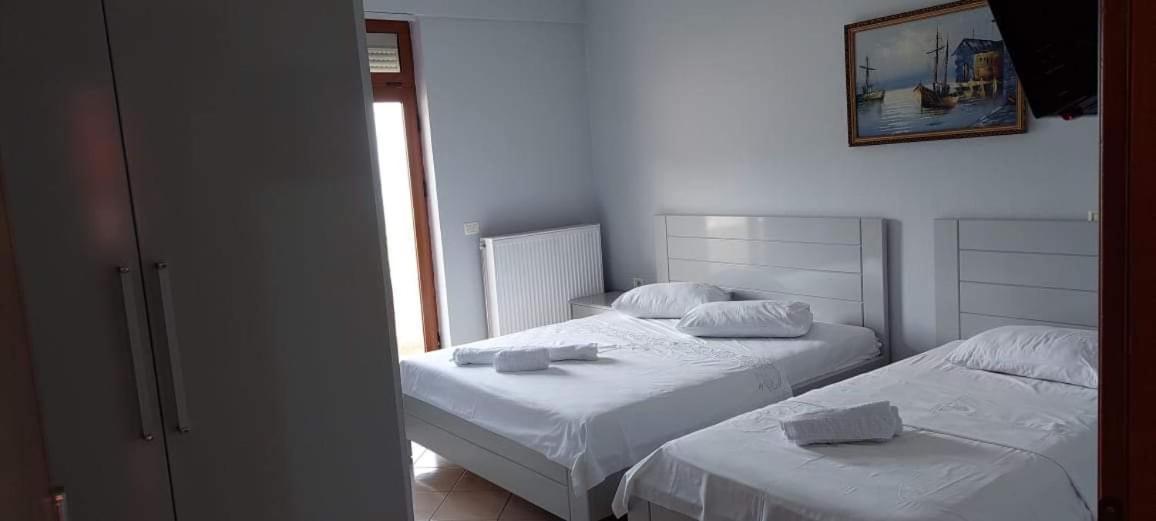 Hotel Vila Toska Piskupat Dış mekan fotoğraf