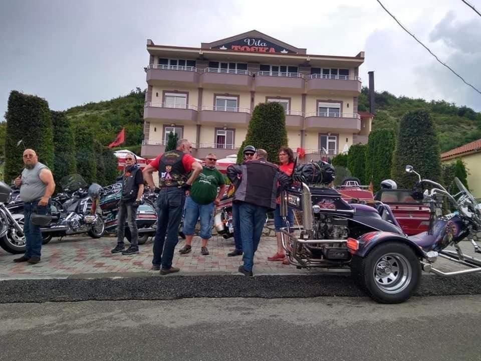 Hotel Vila Toska Piskupat Dış mekan fotoğraf