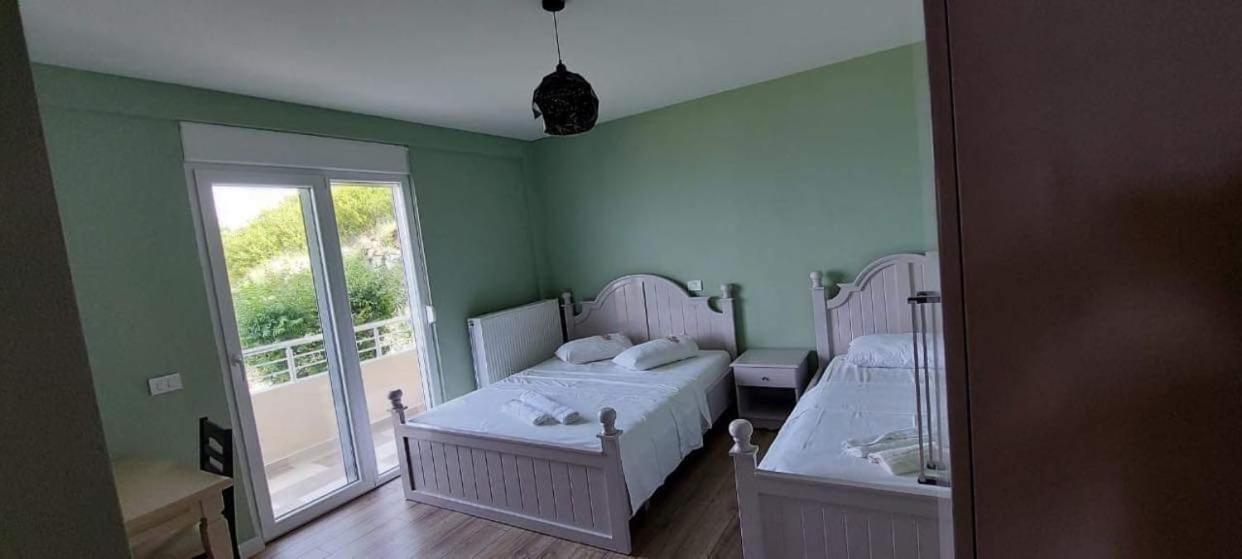 Hotel Vila Toska Piskupat Dış mekan fotoğraf
