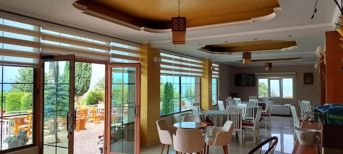 Hotel Vila Toska Piskupat Dış mekan fotoğraf