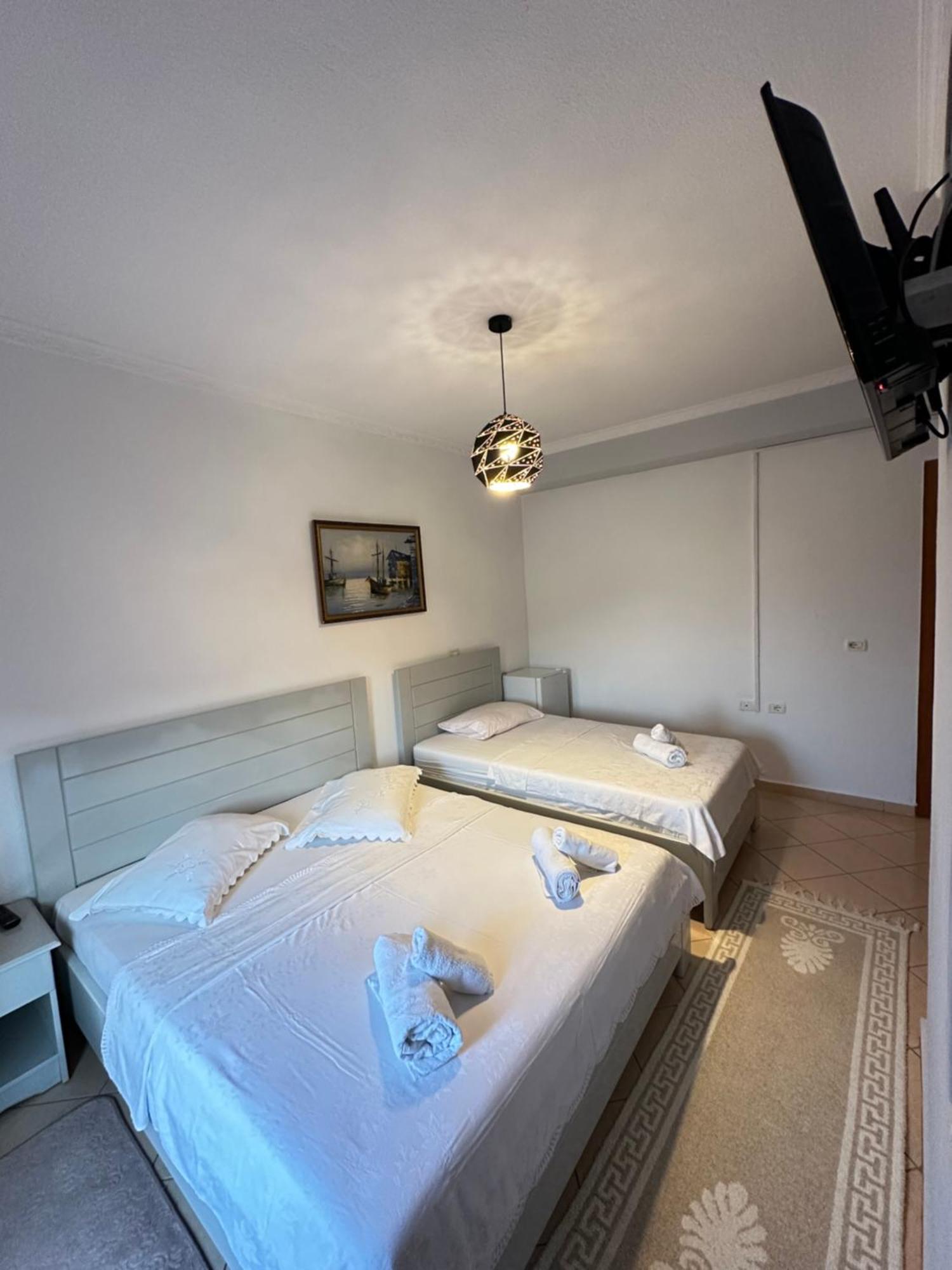 Hotel Vila Toska Piskupat Dış mekan fotoğraf